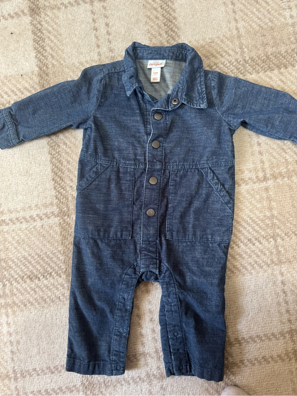 Cat and Jack jumpsuit - Picture 1 of 3
